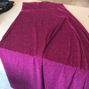 Small maxi lularoe. Excellent condition